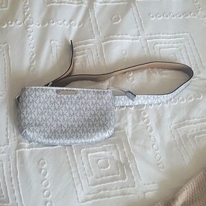 Micheal Kors belt bag